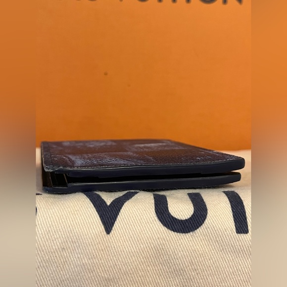 LV Limited Edition Wallet - Picture 7 of 10